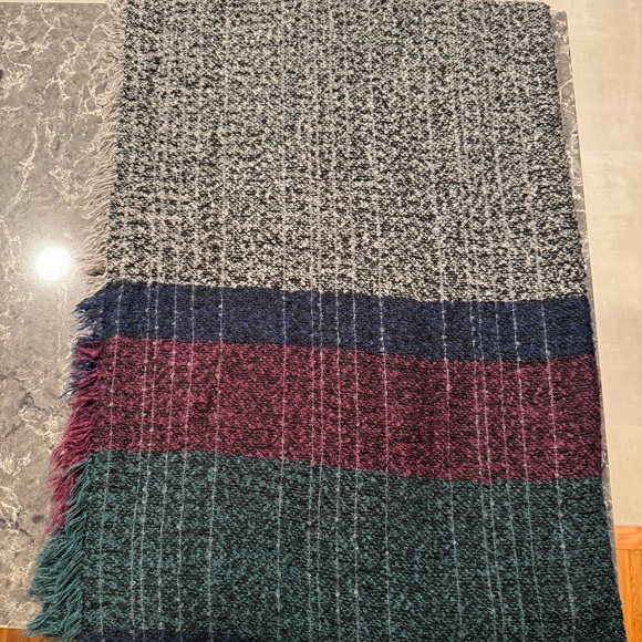 Steve Madden Scarf - Picture 3 of 6